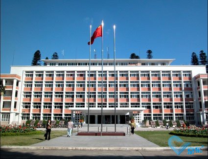 陕西省西安(ān)高新(xīn)區(qū)xx动力集团-空调清洗维保工(gōng)程