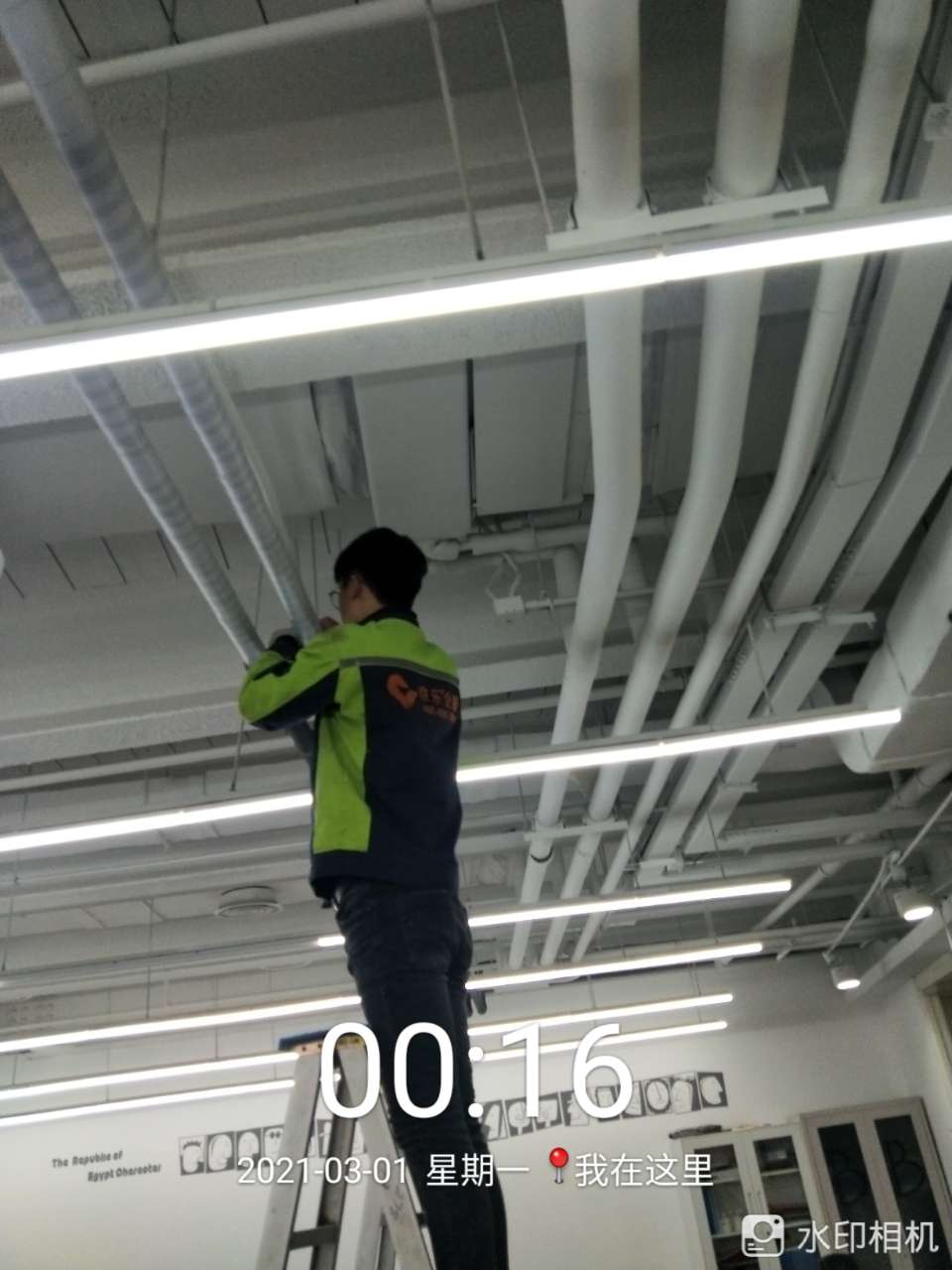 中(zhōng)央空调的保质(zhì)期维修费，中(zhōng)央空调维修费多(duō)少？